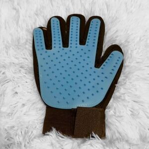 Blue Pet Groom Massage Glove